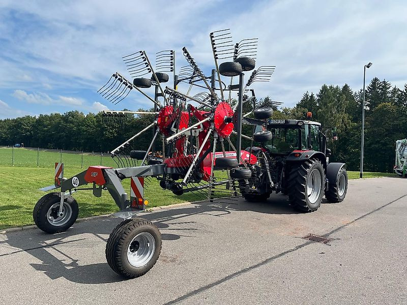 Massey Ferguson MF RK 762 TRC GEN 2 - Ot toplama tırmığı: fotoğraf 2 Massey Ferguson MF RK 762 TRC GEN 2 - Ot toplama tırmığı: fotoğraf 2