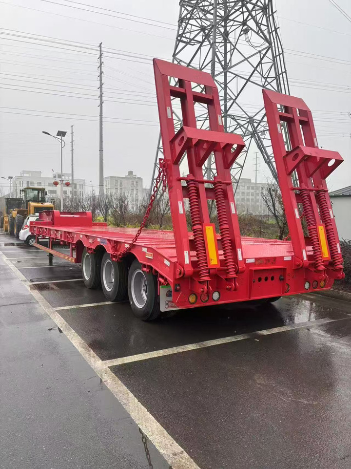 Yeni Alçak çerçeveli platform dorse ZHICHENG Semni Flat Bed Low Bed Floater with 3 Axles 4 Axles New or Used 12M 13.75M In High Quality: fotoğraf 7 Yeni Alçak çerçeveli platform dorse ZHICHENG Semni Flat Bed Low Bed Floater with 3 Axles 4 Axles New or Used 12M 13.75M In High Quality: fotoğraf 7