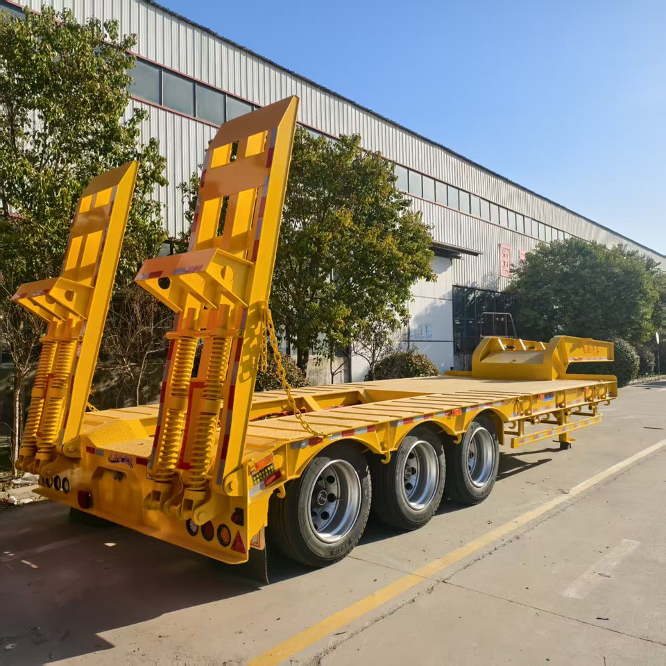 Yeni Alçak çerçeveli platform dorse ZHICHENG Semni Flat Bed Low Bed Floater with 3 Axles 4 Axles New or Used 12M 13.75M In High Quality: fotoğraf 15 Yeni Alçak çerçeveli platform dorse ZHICHENG Semni Flat Bed Low Bed Floater with 3 Axles 4 Axles New or Used 12M 13.75M In High Quality: fotoğraf 15