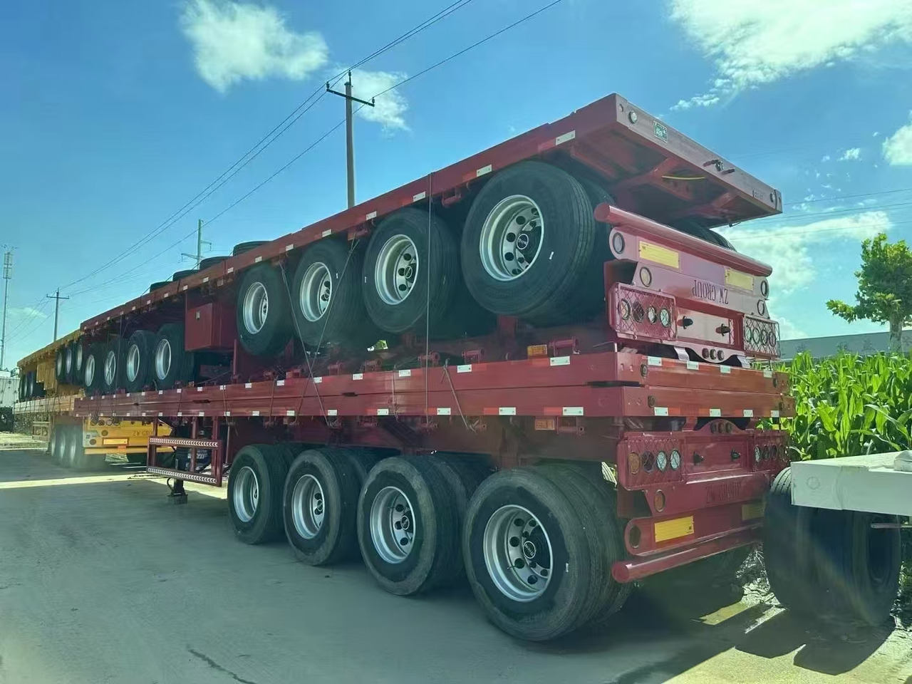 Yeni Alçak çerçeveli platform dorse ZHICHENG Semni Flat Bed Low Bed Floater with 3 Axles 4 Axles New or Used 12M 13.75M In High Quality: fotoğraf 11 Yeni Alçak çerçeveli platform dorse ZHICHENG Semni Flat Bed Low Bed Floater with 3 Axles 4 Axles New or Used 12M 13.75M In High Quality: fotoğraf 11