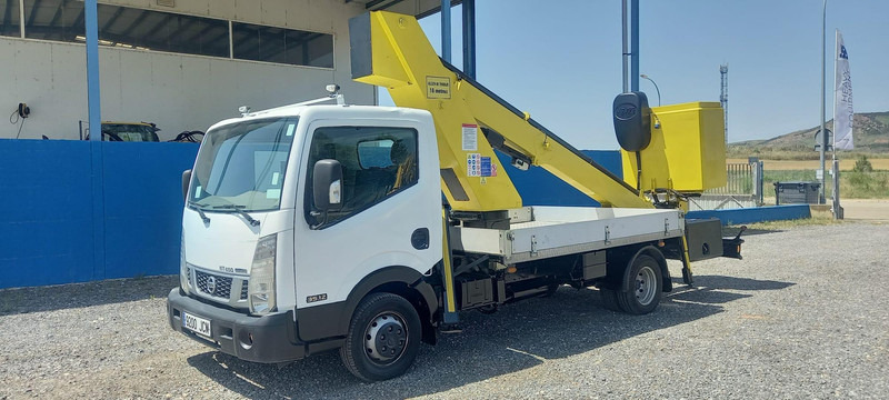 Nissan CABSTAR NT400 MOVEX TLR18 - Kamyon, Vinçli kamyon: fotoğraf 3 Nissan CABSTAR NT400 MOVEX TLR18 - Kamyon, Vinçli kamyon: fotoğraf 3