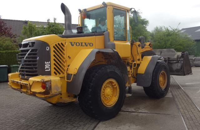 Volvo L70E - Tekerlekli yükleyici: fotoğraf 1 Volvo L70E - Tekerlekli yükleyici: fotoğraf 1