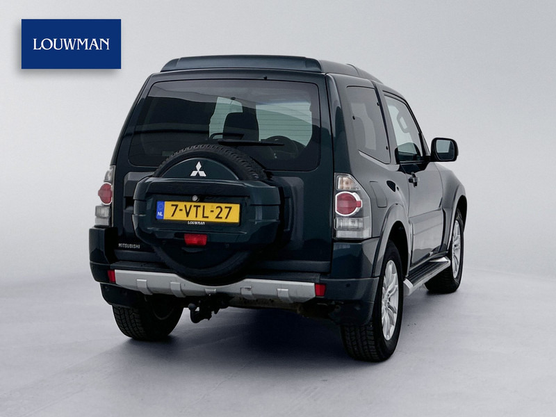 Mitsubishi Pajero 3.2 DI-D Instyle High Roof Van Grijs kenteken Automaat Climate control Trekhaak 3000KG - Kamyonet: fotoğraf 2 Mitsubishi Pajero 3.2 DI-D Instyle High Roof Van Grijs kenteken Automaat Climate control Trekhaak 3000KG - Kamyonet: fotoğraf 2