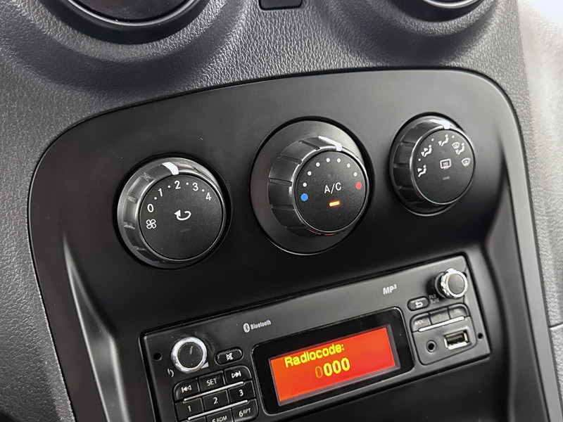 Küçük panelvan Mercedes-Benz Citan 109 CDI BlueEFFICIENCY Extra Lang Dubbele schuifdeur Trekhaak Airco L3: fotoğraf 9