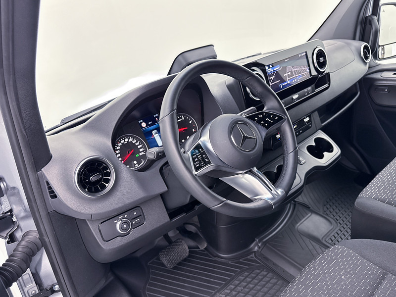 Mercedes-Benz Sprinter 317 1.9 CDI L3H2 Elektrische Schuifdeur Distronic Navigatie LED Achteruitrijcamera Betimmering - Panelvan: fotoğraf 5 Mercedes-Benz Sprinter 317 1.9 CDI L3H2 Elektrische Schuifdeur Distronic Navigatie LED Achteruitrijcamera Betimmering - Panelvan: fotoğraf 5