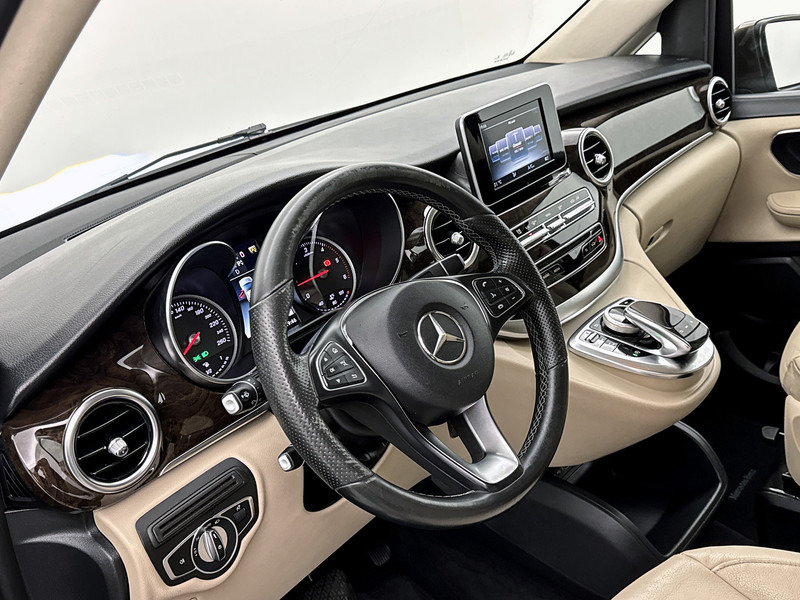 Mercedes-Benz V-Klasse 220d 4-MATIC Lang DC Leder Dubbele cabine Camera Led 4x4 - Küçük panelvan, Çift kabin kamyonet: fotoğraf 5 Mercedes-Benz V-Klasse 220d 4-MATIC Lang DC Leder Dubbele cabine Camera Led 4x4 - Küçük panelvan, Çift kabin kamyonet: fotoğraf 5