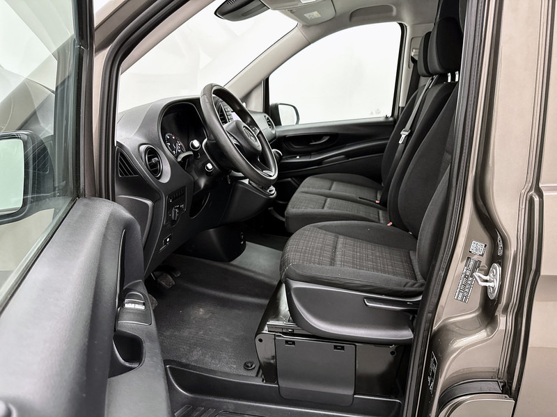 Mercedes-Benz Vito 109 CDI Functional Lang Marge Navigatie Achteruitrijcamera Trekhaak Parkeersensoren - Küçük panelvan: fotoğraf 4 Mercedes-Benz Vito 109 CDI Functional Lang Marge Navigatie Achteruitrijcamera Trekhaak Parkeersensoren - Küçük panelvan: fotoğraf 4