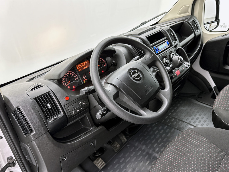 Opel Movano 2.2D 140pk Bakwagen D'Hollandia laadklep Cruise control Airco Achteruitrijcamera - Kapalı kasa kamyonet: fotoğraf 4 Opel Movano 2.2D 140pk Bakwagen D'Hollandia laadklep Cruise control Airco Achteruitrijcamera - Kapalı kasa kamyonet: fotoğraf 4