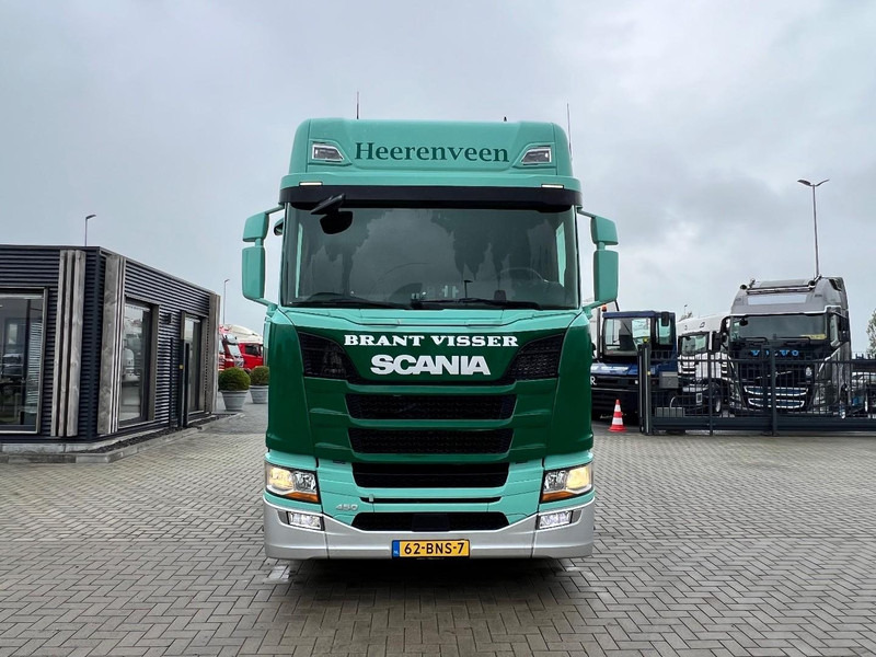 Scania R450 NGS 4x2 Trekker 2x Tank / Full Spoiler / Smarttachograaf - Çekici: fotoğraf 2 Scania R450 NGS 4x2 Trekker 2x Tank / Full Spoiler / Smarttachograaf - Çekici: fotoğraf 2