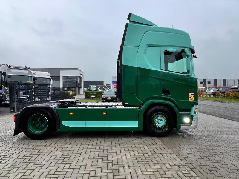 Scania R450 NGS 4x2 Trekker 2x Tank / Full Spoiler / Smarttachograaf - Çekici: fotoğraf 4 Scania R450 NGS 4x2 Trekker 2x Tank / Full Spoiler / Smarttachograaf - Çekici: fotoğraf 4