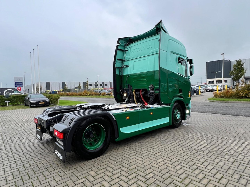 Scania R450 NGS 4x2 Trekker 2x Tank / Full Spoiler / Smarttachograaf - Çekici: fotoğraf 5 Scania R450 NGS 4x2 Trekker 2x Tank / Full Spoiler / Smarttachograaf - Çekici: fotoğraf 5