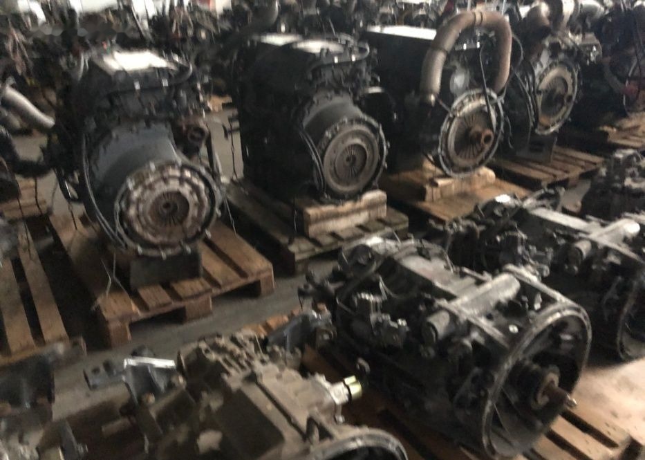 For MAN TGA truck for parts - Motor - Kamyon: fotoğraf 4 For MAN TGA truck for parts - Motor - Kamyon: fotoğraf 4