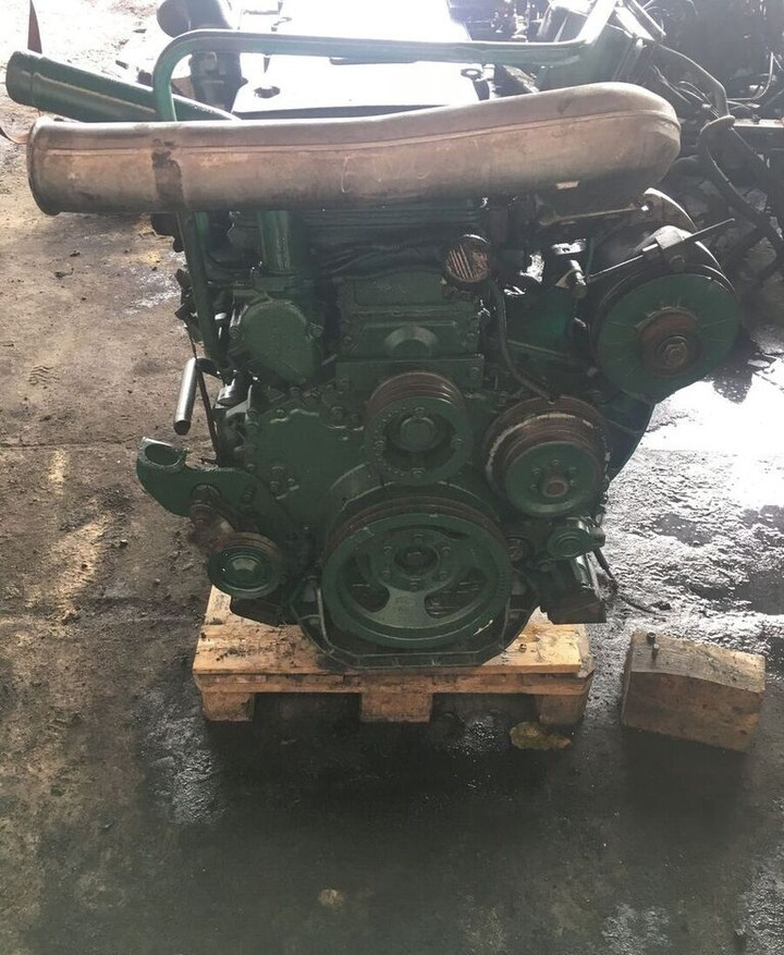 Volvo D12A420/1850 EC96 Volvo FH, FL, A-Series, B - Motor - Otobüs: fotoğraf 3 Volvo D12A420/1850 EC96 Volvo FH, FL, A-Series, B - Motor - Otobüs: fotoğraf 3