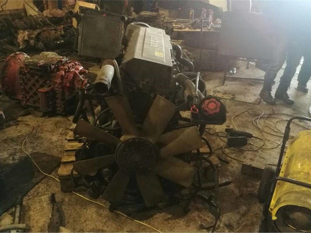 Volvo D13A 480 Volvo FH13 - Motor - Kamyon: fotoğraf 4 Volvo D13A 480 Volvo FH13 - Motor - Kamyon: fotoğraf 4