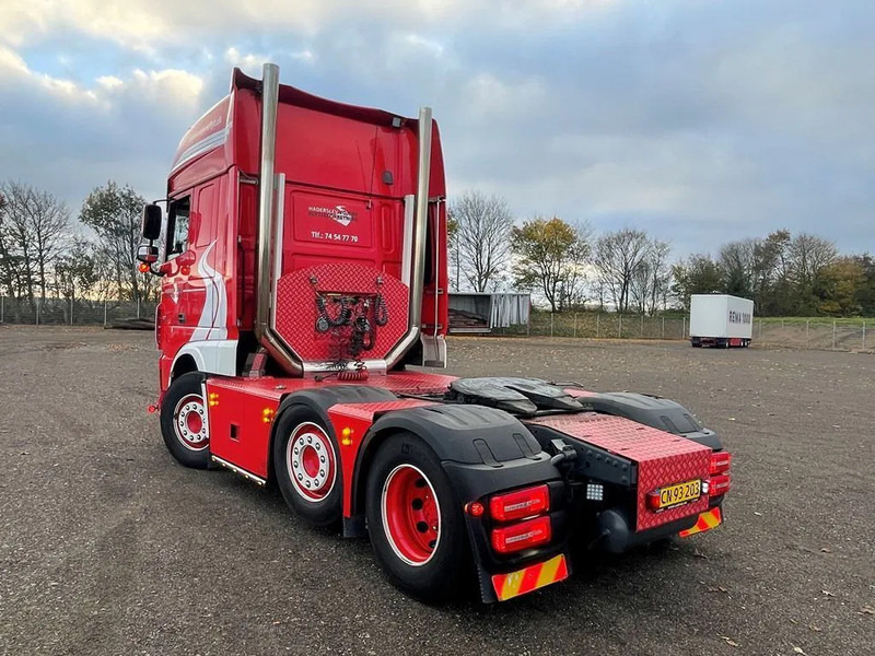 DAF XF 530 Twensteer Special interior. Full Air suspension Hydr. system - Çekici: fotoğraf 5 DAF XF 530 Twensteer Special interior. Full Air suspension Hydr. system - Çekici: fotoğraf 5