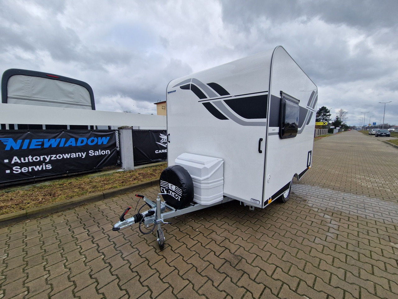 NTL-LAZUR Niewiadów z roku 2025. Przyczepa kempingowa dla 3 osób - Çekme karavan: fotoğraf 3 NTL-LAZUR Niewiadów z roku 2025. Przyczepa kempingowa dla 3 osób - Çekme karavan: fotoğraf 3
