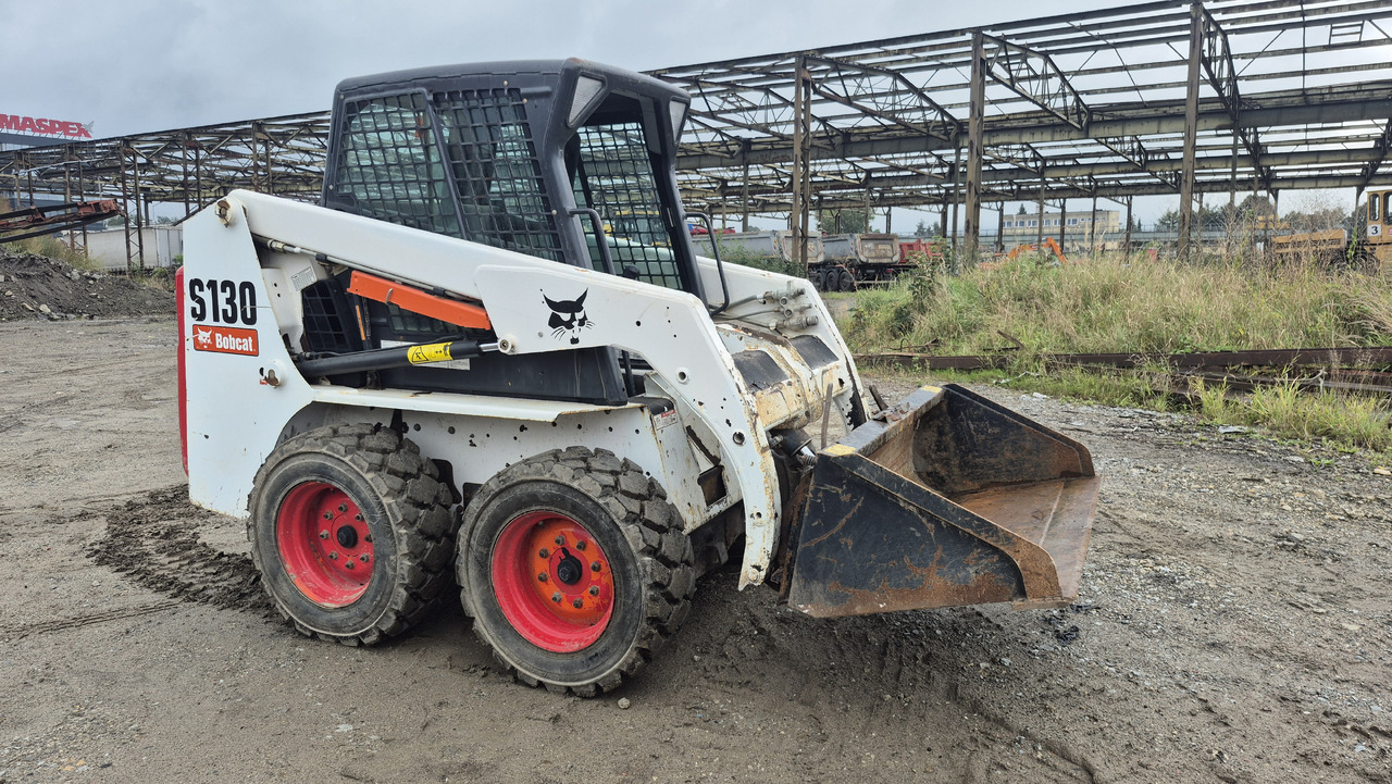 BOBCAT S130 - Mini yükleyici: fotoğraf 5 BOBCAT S130 - Mini yükleyici: fotoğraf 5
