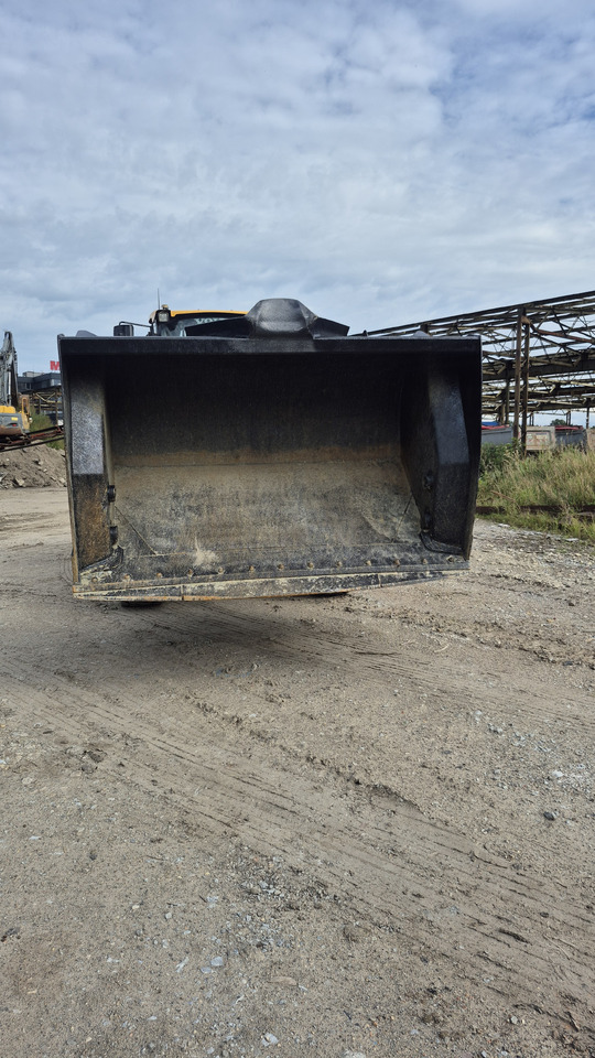 VOLVO L45H - Tekerlekli yükleyici: fotoğraf 4 VOLVO L45H - Tekerlekli yükleyici: fotoğraf 4