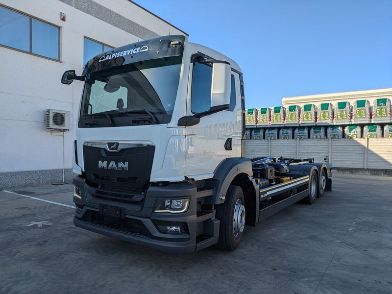 Kancalı yükleyici kamyon MOTRICE MAN 6x2 CON GANCIO SCARRABILE MAN TGS 26.480 6x2-4 BL CH: fotoğraf 1