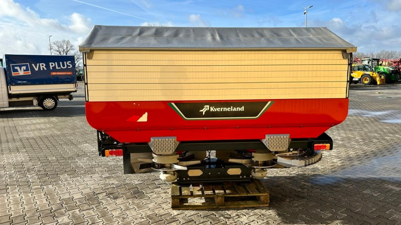 Kverneland EXACTA TL 4500L PLATINE NEU - Gübre serpme makinesi: fotoğraf 3 Kverneland EXACTA TL 4500L PLATINE NEU - Gübre serpme makinesi: fotoğraf 3