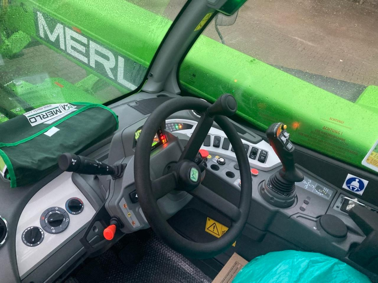 Merlo TF35.11TT - Teleskopik yükleyici: fotoğraf 5 Merlo TF35.11TT - Teleskopik yükleyici: fotoğraf 5
