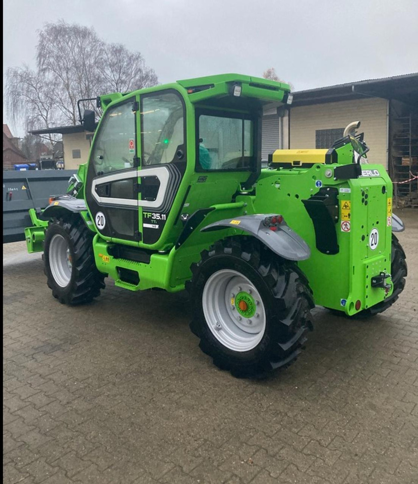 Merlo TF35.11TT - Teleskopik yükleyici: fotoğraf 4 Merlo TF35.11TT - Teleskopik yükleyici: fotoğraf 4