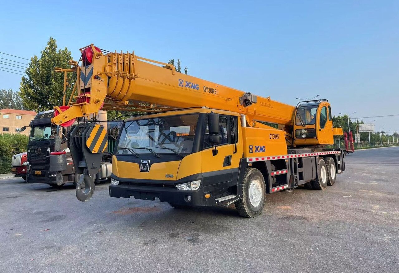 XCMG - Mobil vinç: fotoğraf 1 XCMG - Mobil vinç: fotoğraf 1