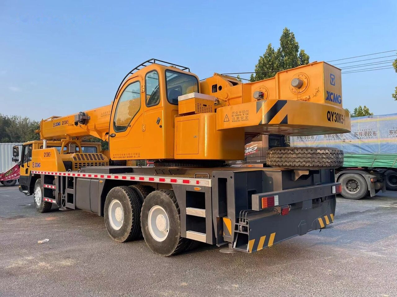 XCMG QY30K - Mobil vinç: fotoğraf 3 XCMG QY30K - Mobil vinç: fotoğraf 3