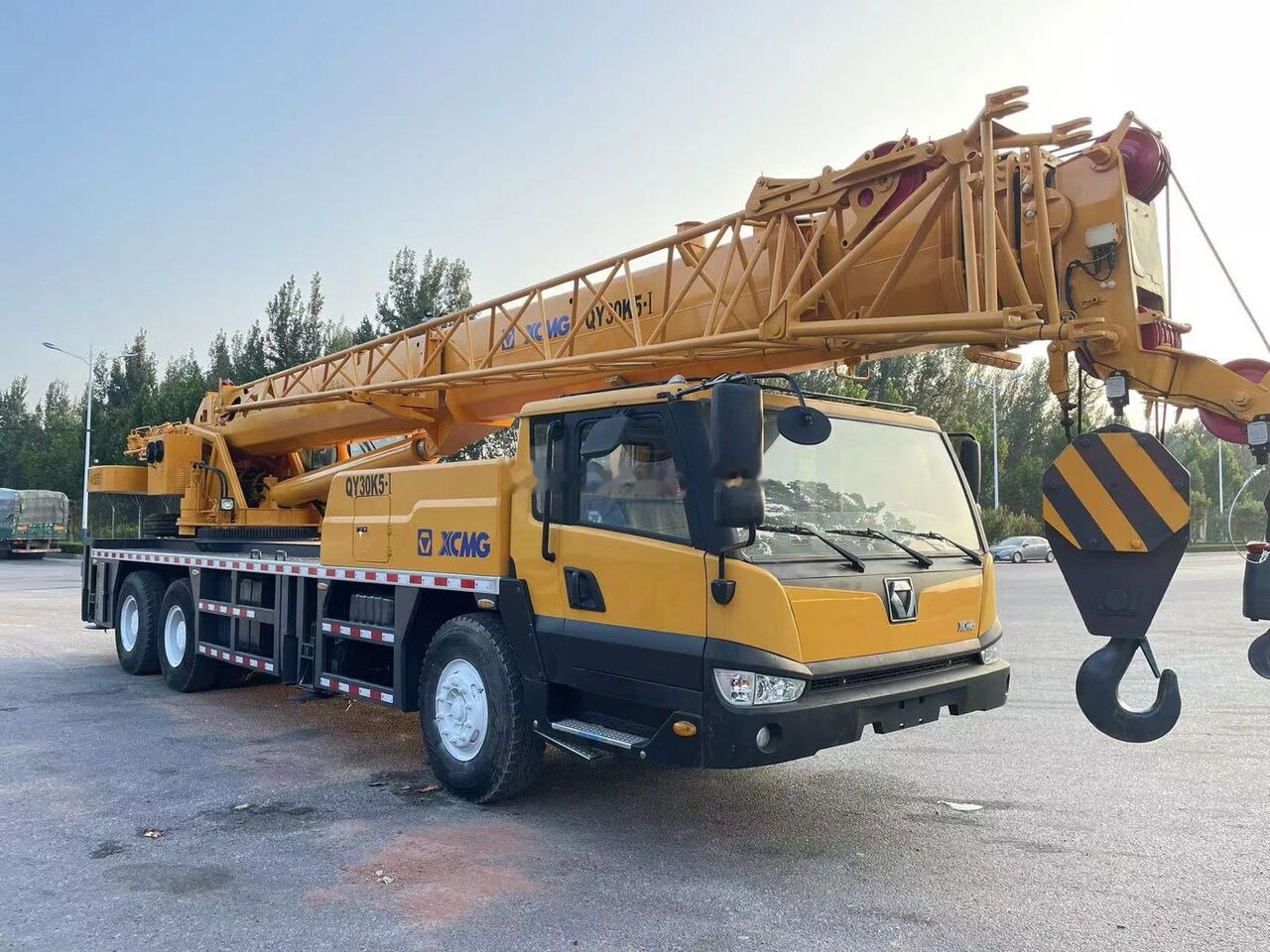 XCMG QY30KC QY30K XCT30 30T 30ton - Mobil vinç: fotoğraf 2 XCMG QY30KC QY30K XCT30 30T 30ton - Mobil vinç: fotoğraf 2
