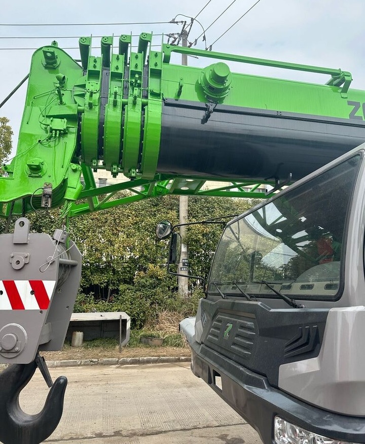 Zoomlion Chinese brand used Zoomlion ZTC500V ZTC700V ZTC900V 50 ton 70 to finansal kiralama Zoomlion Chinese brand used Zoomlion ZTC500V ZTC700V ZTC900V 50 ton 70 to: fotoğraf 6