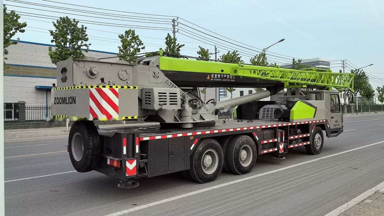Zoomlion ZTC251V ZTC251V ZTC350 ZTV500 ZTC750 25T 25ton 35ton 50ton - Mobil vinç: fotoğraf 4 Zoomlion ZTC251V ZTC251V ZTC350 ZTV500 ZTC750 25T 25ton 35ton 50ton - Mobil vinç: fotoğraf 4