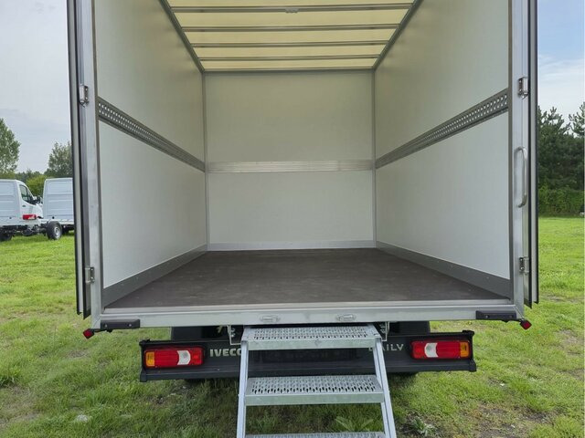 IVECO Daily 35S18 3.0 Koffer Voll-LED Navigation - Kapalı kasa kamyonet: fotoğraf 4 IVECO Daily 35S18 3.0 Koffer Voll-LED Navigation - Kapalı kasa kamyonet: fotoğraf 4