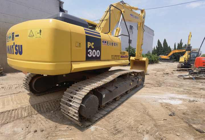Automation Used komatsu pc300-7 excavator second hand ecvacators cheap price used komatsu for hot sale - Paletli ekskavatör: fotoğraf 5 Automation Used komatsu pc300-7 excavator second hand ecvacators cheap price used komatsu for hot sale - Paletli ekskavatör: fotoğraf 5