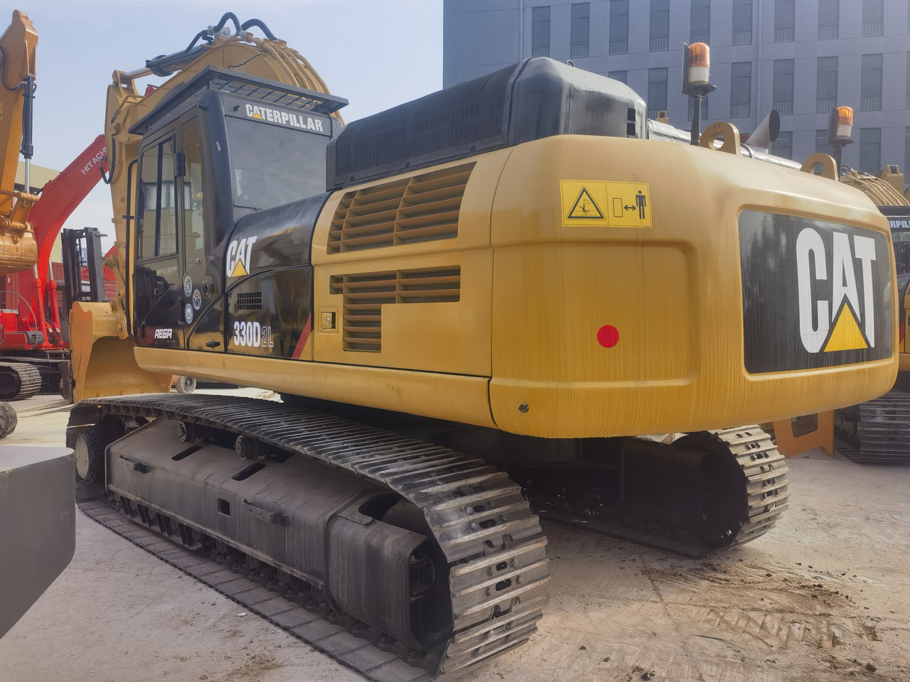 CAT 330D2L Excavator - Paletli ekskavatör: fotoğraf 2 CAT 330D2L Excavator - Paletli ekskavatör: fotoğraf 2