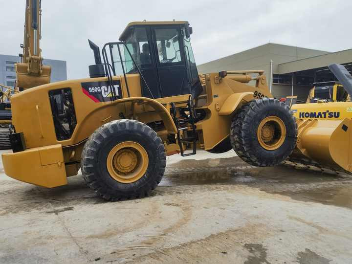 CAT 950G - Tekerlekli yükleyici: fotoğraf 2 CAT 950G - Tekerlekli yükleyici: fotoğraf 2