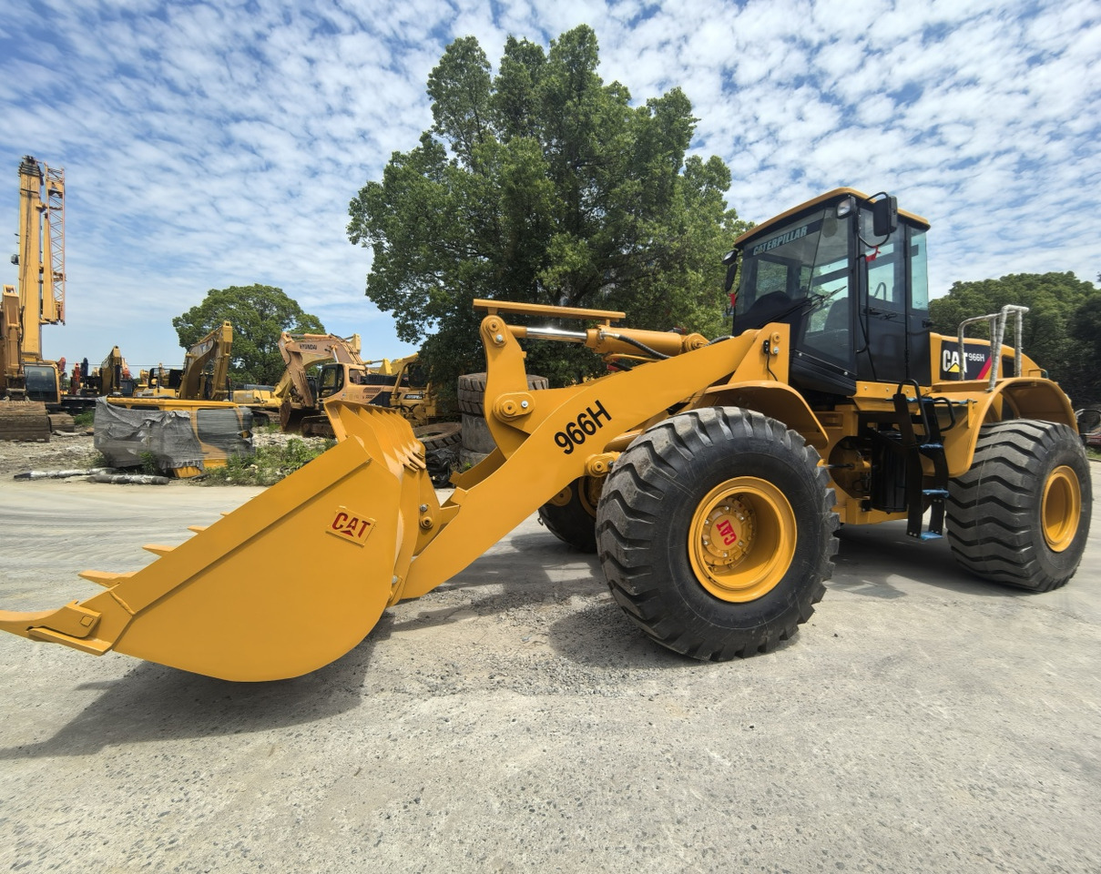 CAT 966H - Tekerlekli yükleyici: fotoğraf 2 CAT 966H - Tekerlekli yükleyici: fotoğraf 2