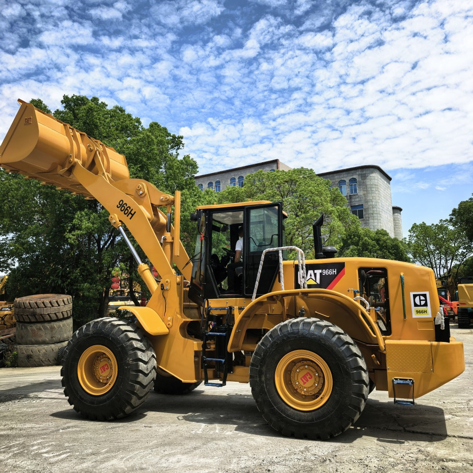CAT 966H - Tekerlekli yükleyici: fotoğraf 1 CAT 966H - Tekerlekli yükleyici: fotoğraf 1