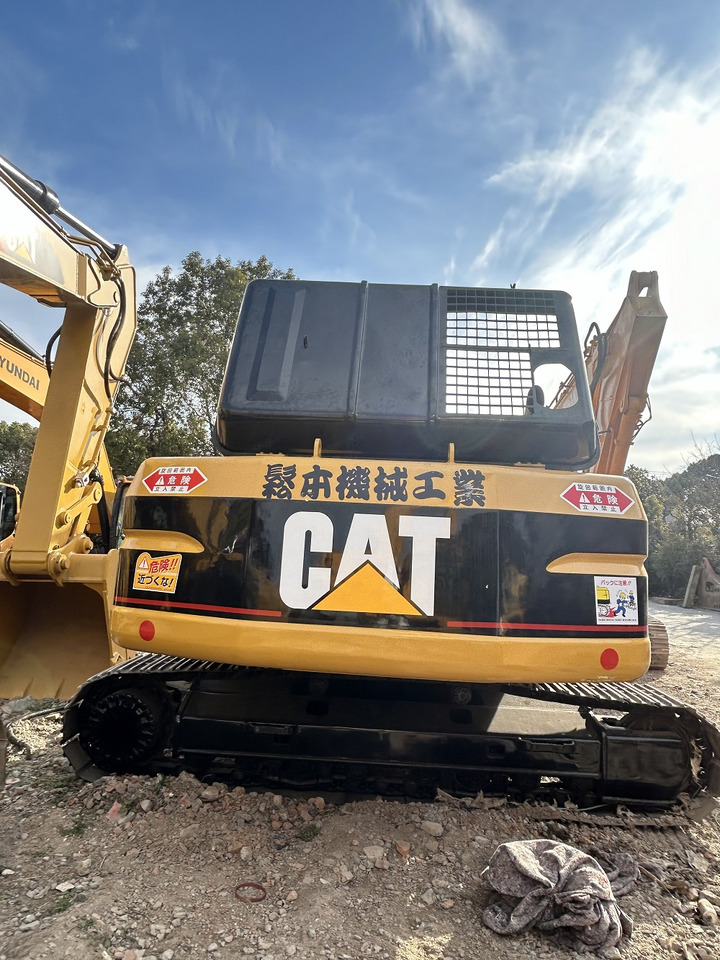 CATERPILLAR CAT 325 BL excavator - Paletli ekskavatör: fotoğraf 4 CATERPILLAR CAT 325 BL excavator - Paletli ekskavatör: fotoğraf 4