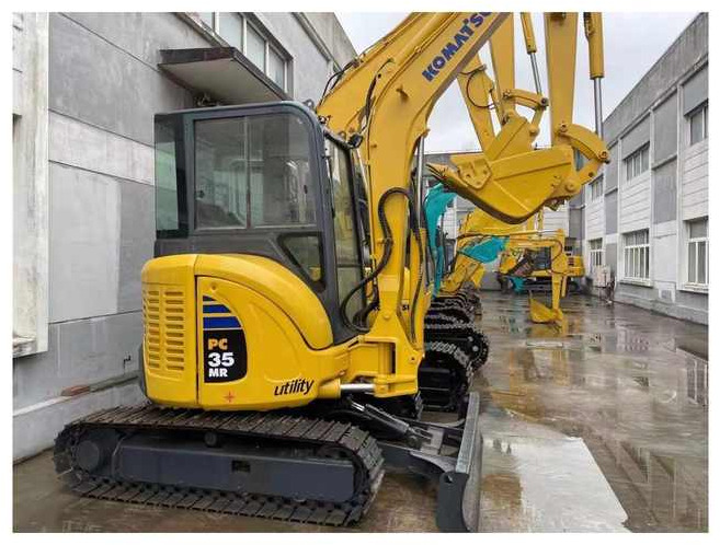 Competitive Price Used Komatsu Excavator PC35 PC55MR2 excellent condition Komatsu pc35mr Excavator - Paletli ekskavatör: fotoğraf 1 Competitive Price Used Komatsu Excavator PC35 PC55MR2 excellent condition Komatsu pc35mr Excavator - Paletli ekskavatör: fotoğraf 1