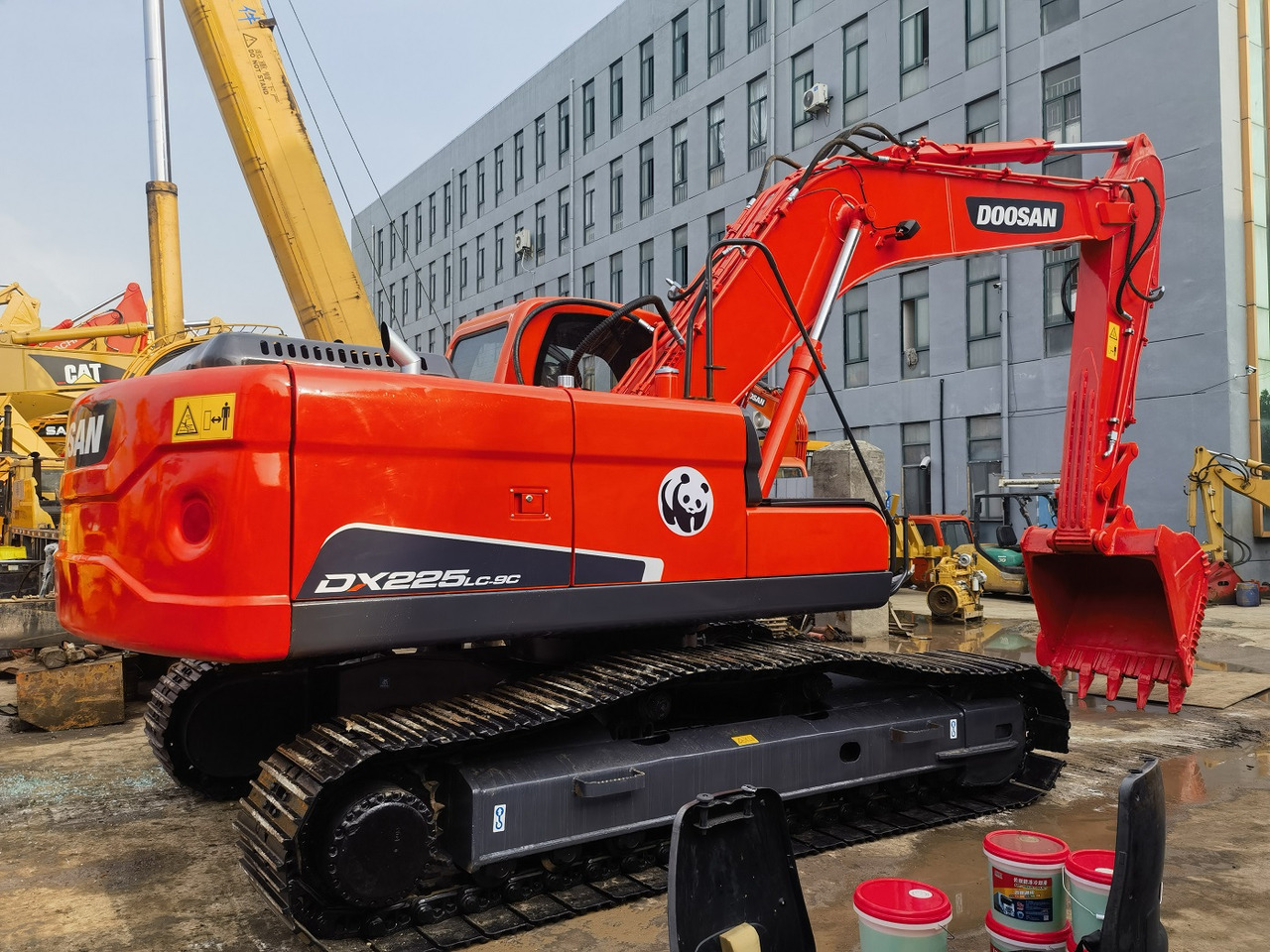 DOOSAN Doosan DX225LC-9c Crawler excavator - Paletli ekskavatör: fotoğraf 5 DOOSAN Doosan DX225LC-9c Crawler excavator - Paletli ekskavatör: fotoğraf 5