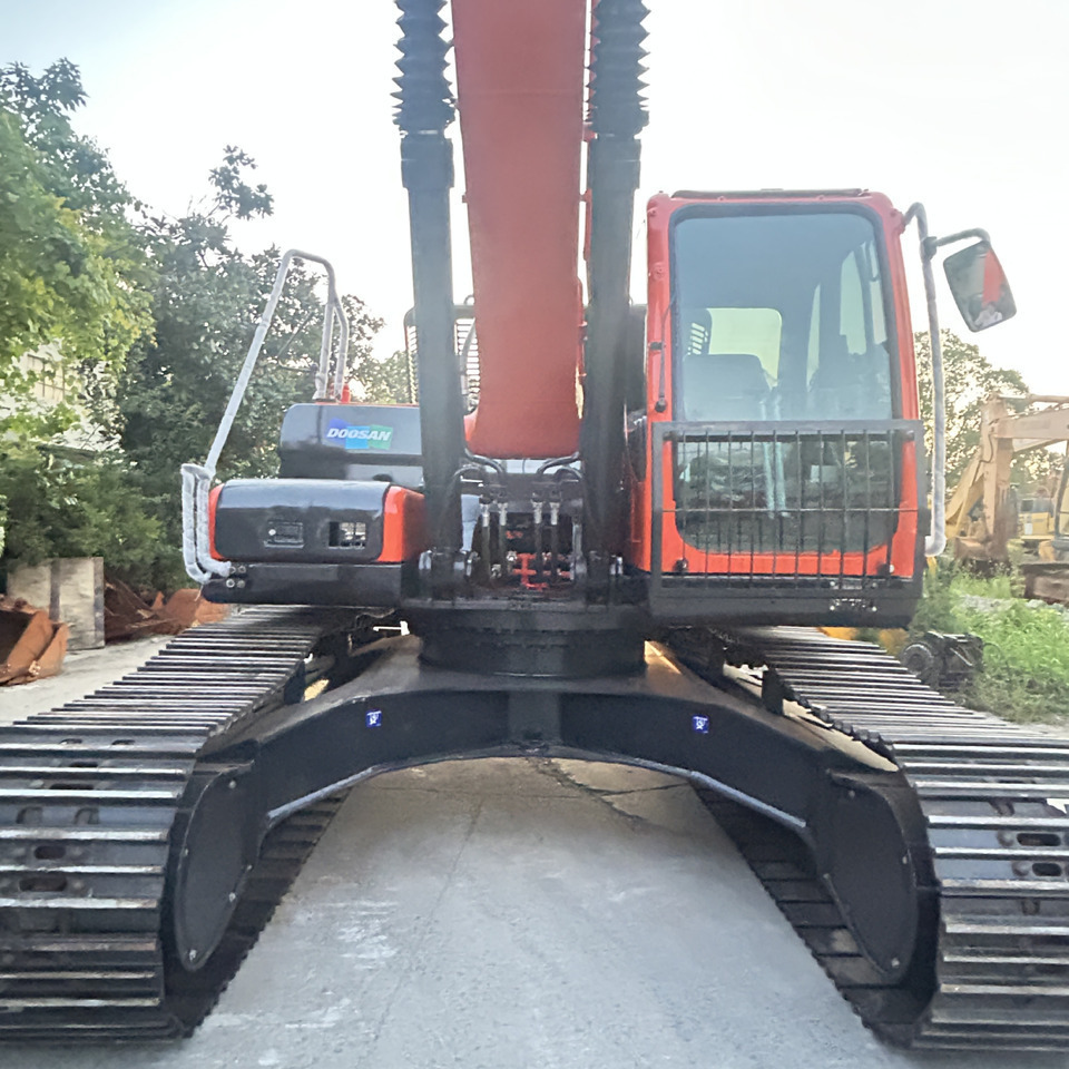 Doosan DX300LC-9c Crawler Excavator - Paletli ekskavatör: fotoğraf 5 Doosan DX300LC-9c Crawler Excavator - Paletli ekskavatör: fotoğraf 5