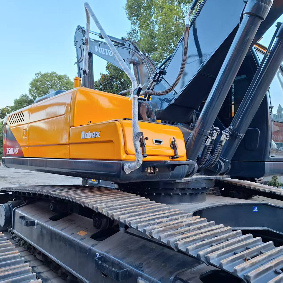 Hyundai 350LVS excavator - Tekerlekli ekskavatör: fotoğraf 1 Hyundai 350LVS excavator - Tekerlekli ekskavatör: fotoğraf 1