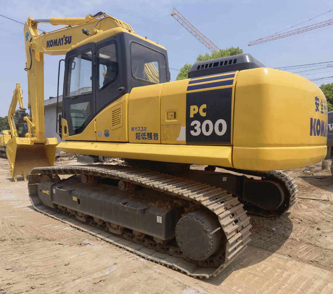 Komatsu PC350-7 excavator - Paletli ekskavatör: fotoğraf 1 Komatsu PC350-7 excavator - Paletli ekskavatör: fotoğraf 1