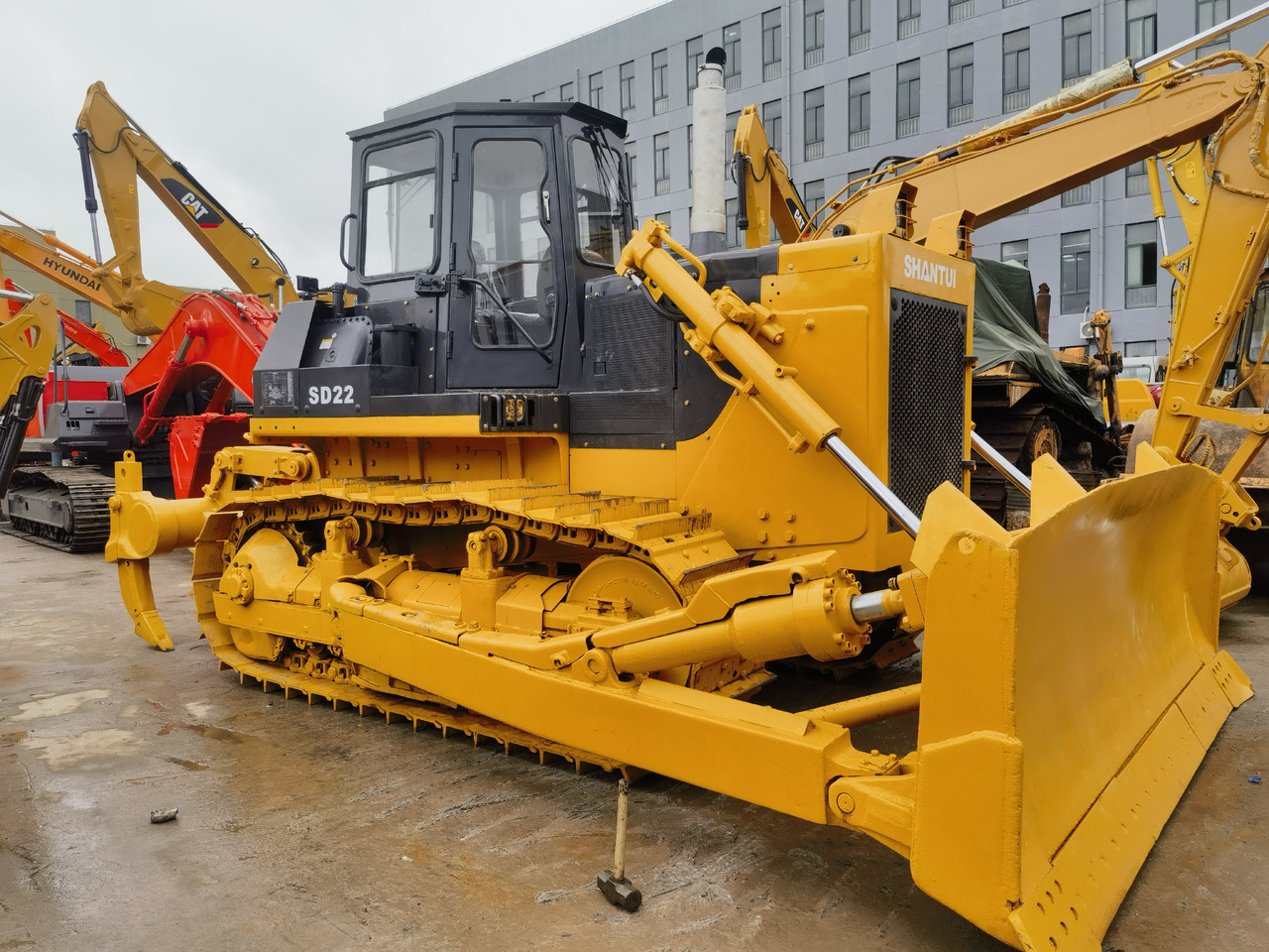 Shantui SD22 bulldozer - Buldozer: fotoğraf 1 Shantui SD22 bulldozer - Buldozer: fotoğraf 1