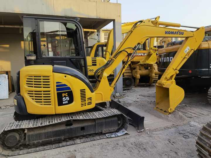 Small mini excavator komatsu pc55 hydraulic crawler excavator for sale - Mini ekskavatör: fotoğraf 3 Small mini excavator komatsu pc55 hydraulic crawler excavator for sale - Mini ekskavatör: fotoğraf 3