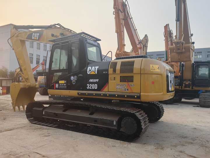 Used excavator cat320 Japan brand Used CAT 320 Excavator Caterpillar 320D Crawler Excavator CAT320 used digger for sale - Paletli ekskavatör: fotoğraf 5 Used excavator cat320 Japan brand Used CAT 320 Excavator Caterpillar 320D Crawler Excavator CAT320 used digger for sale - Paletli ekskavatör: fotoğraf 5