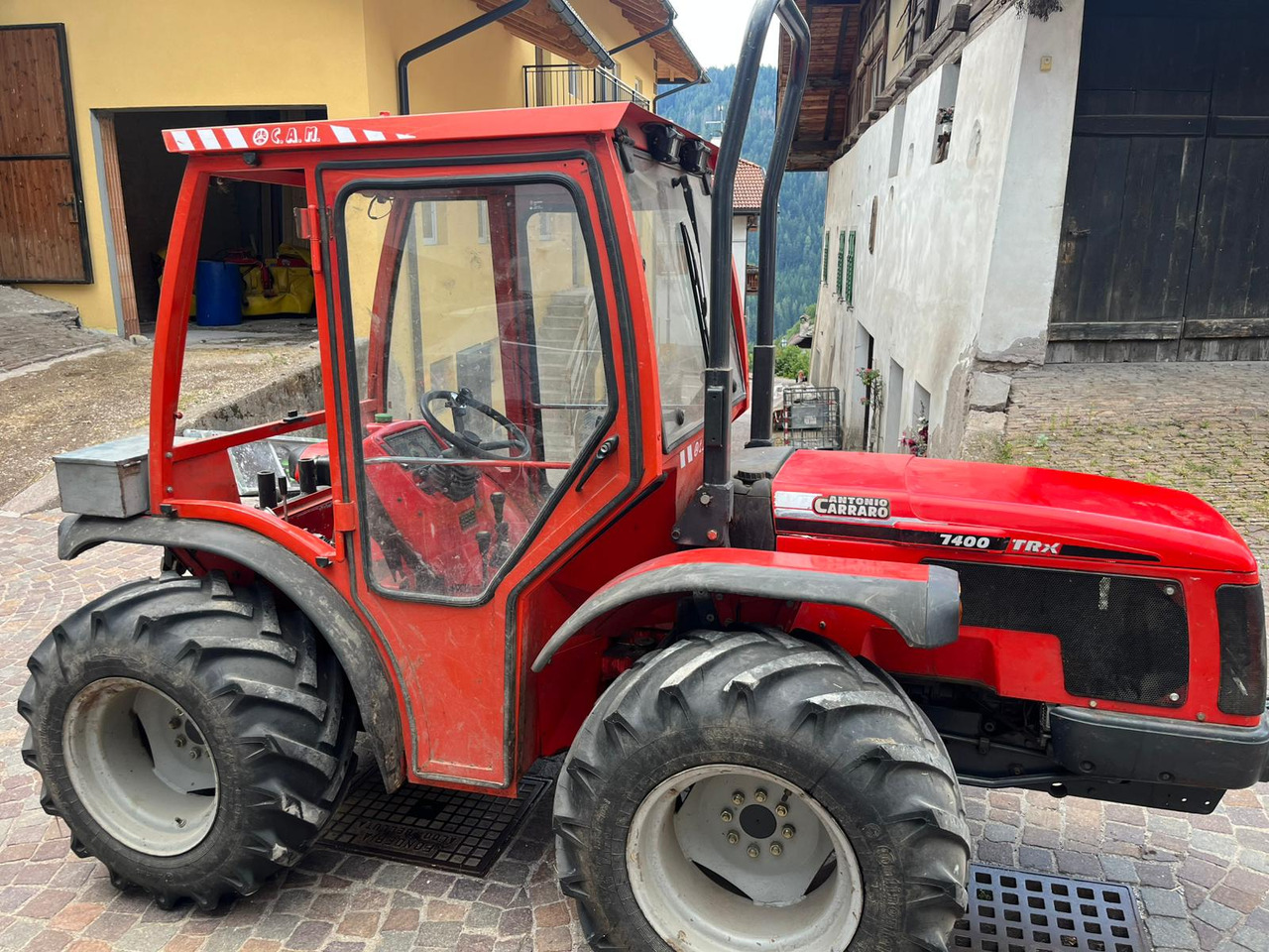 ANTONIO CARRARO TRX 7400 - Traktör: fotoğraf 5 ANTONIO CARRARO TRX 7400 - Traktör: fotoğraf 5
