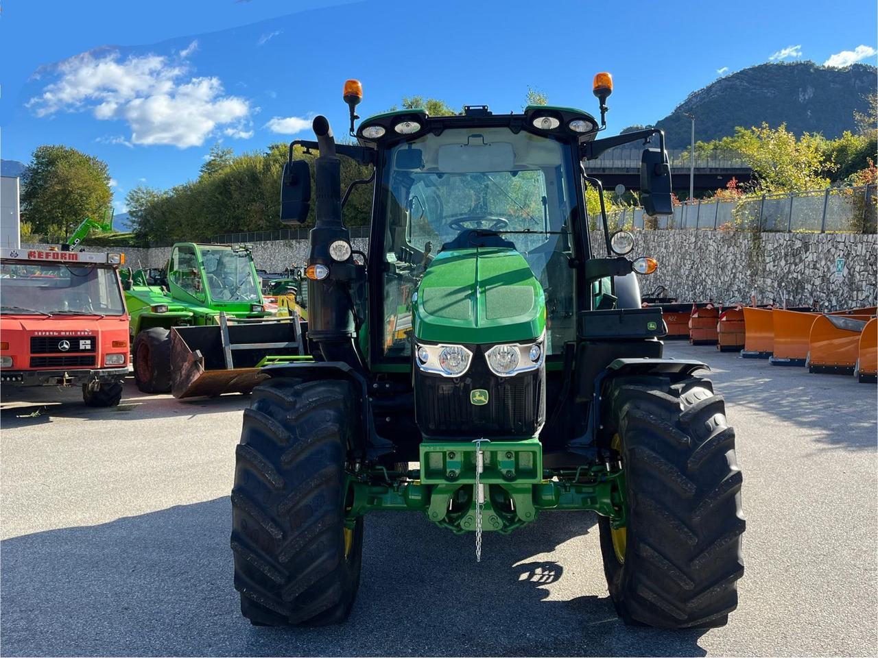 JOHN DEERE 6120 M - Traktör: fotoğraf 3 JOHN DEERE 6120 M - Traktör: fotoğraf 3