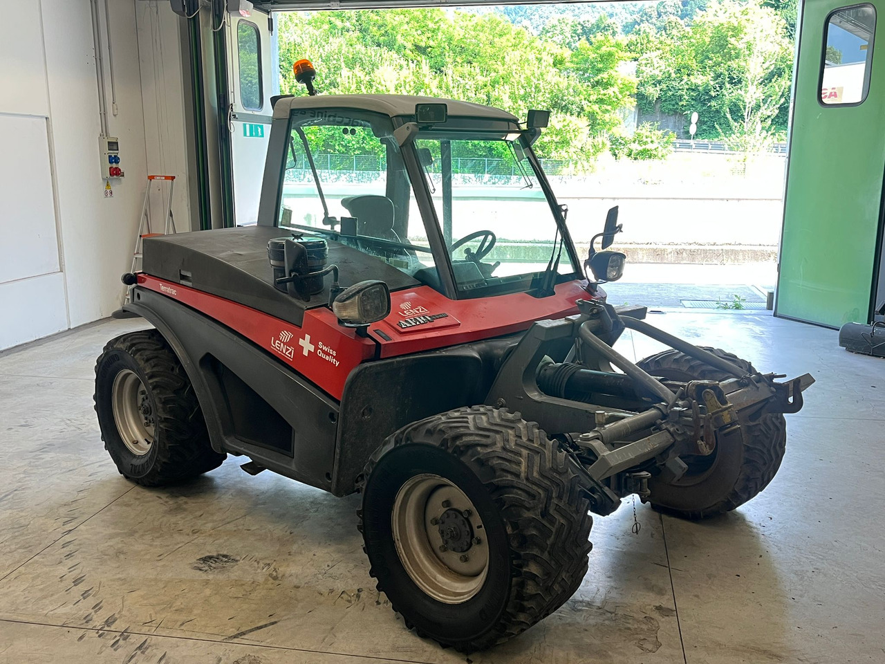 TRATTORE AEBI TT 270 - Traktör: fotoğraf 4 TRATTORE AEBI TT 270 - Traktör: fotoğraf 4