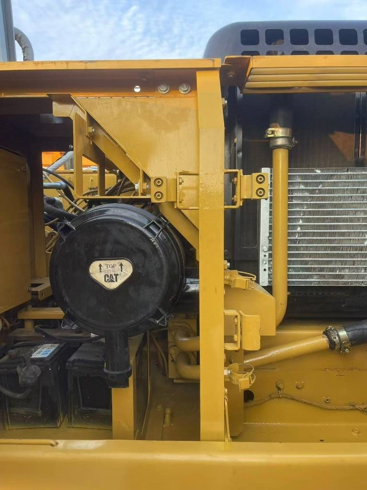CAT 320 B - Paletli ekskavatör: fotoğraf 3 CAT 320 B - Paletli ekskavatör: fotoğraf 3